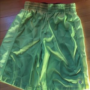 Xersion size 8 kids shorts lite green color